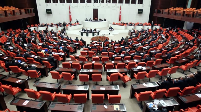 Toυρκία: «Οι αρμοδιότητες των ειδικών δικαστηρίων θα μεταφερθούν στα ποινικά δικαστήρια»